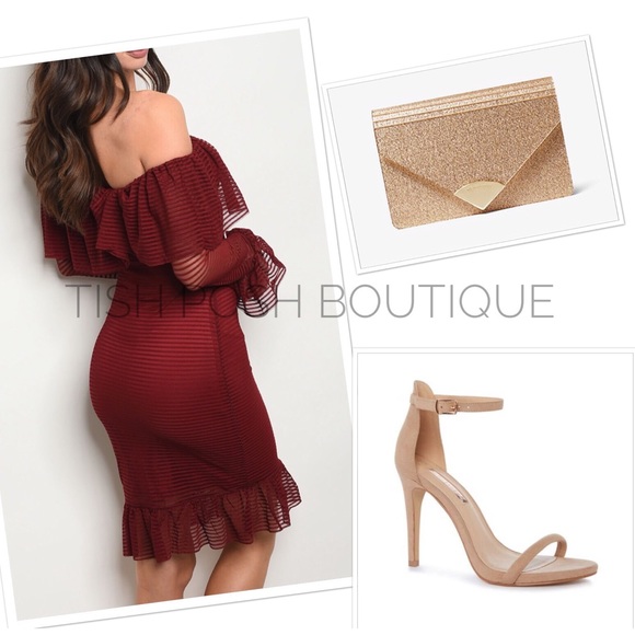 Dresses & Skirts - Becka Off the Shoulder Dress